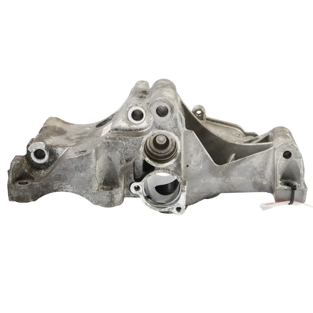 Water Coolant Pump Support Bracket to BMW G20 B48 Petrol Engine with Part number 8650988 BMW G20 B48 Petrol Engine Water Coolant Pump Support Bracket - SKU 8650988 - Part number 8650988