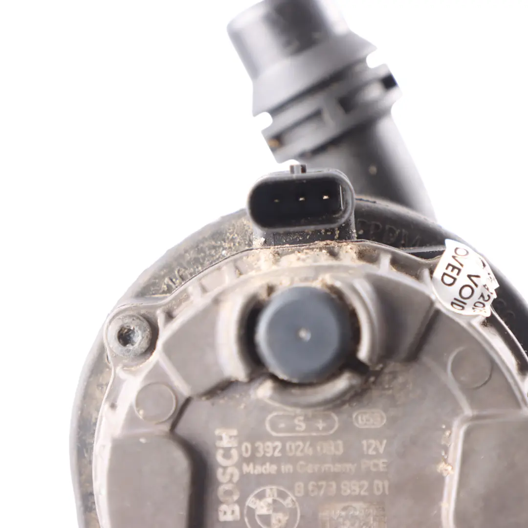 F45N I01 F60 Bomba De Agua Auxiliar para BMW F45 con número de pieza 8679882 BMW F45 F45N I01 F60 Bomba De Agua Auxiliar - SKU 8679882 - Número de pieza 8679882