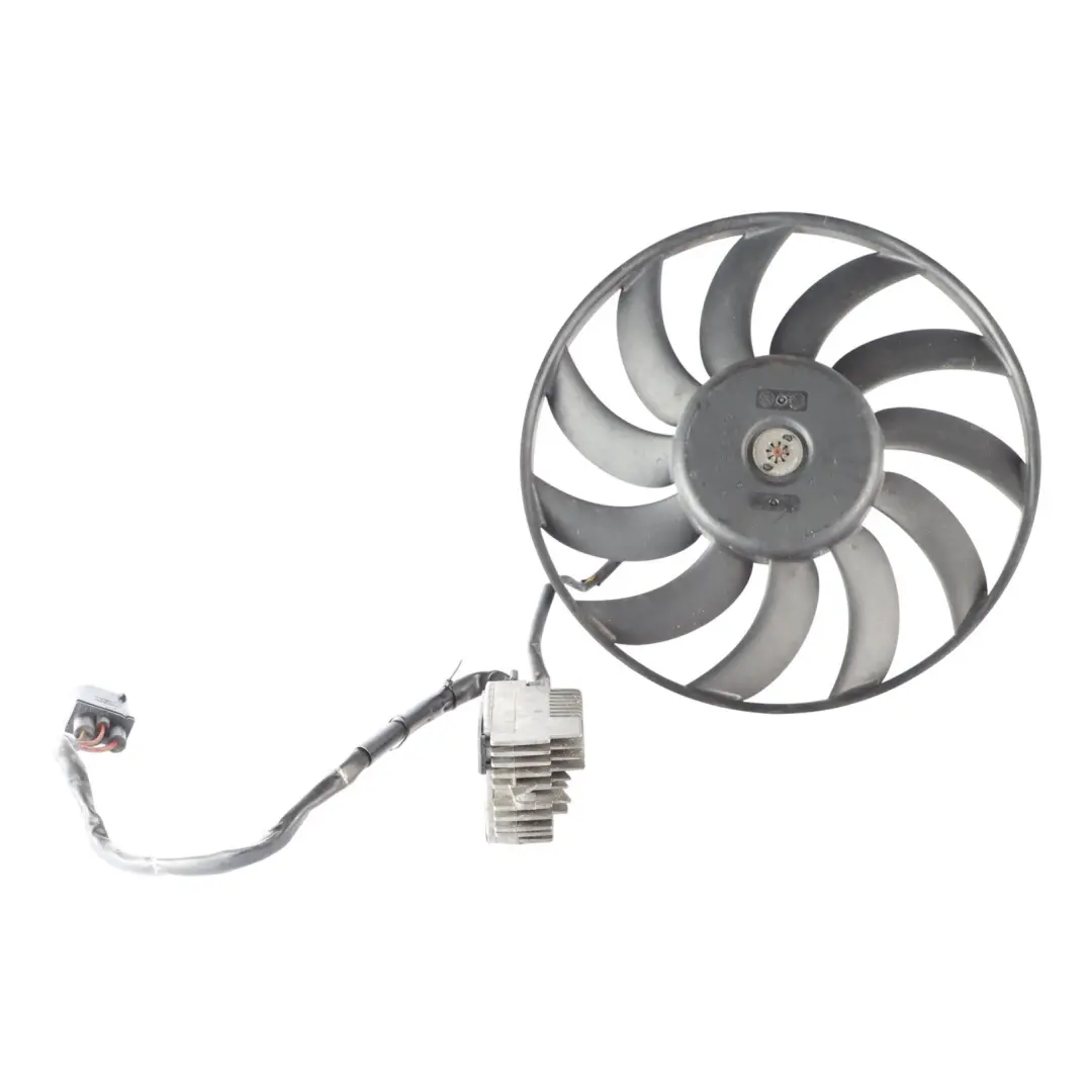 Radiator Fan Engine Motor Cooling to Audi A4 B7 with Part number 8E0121207E Audi A4 B7 Radiator Fan Engine Motor Cooling - SKU 8E0121207E - Part number 8E0121207E