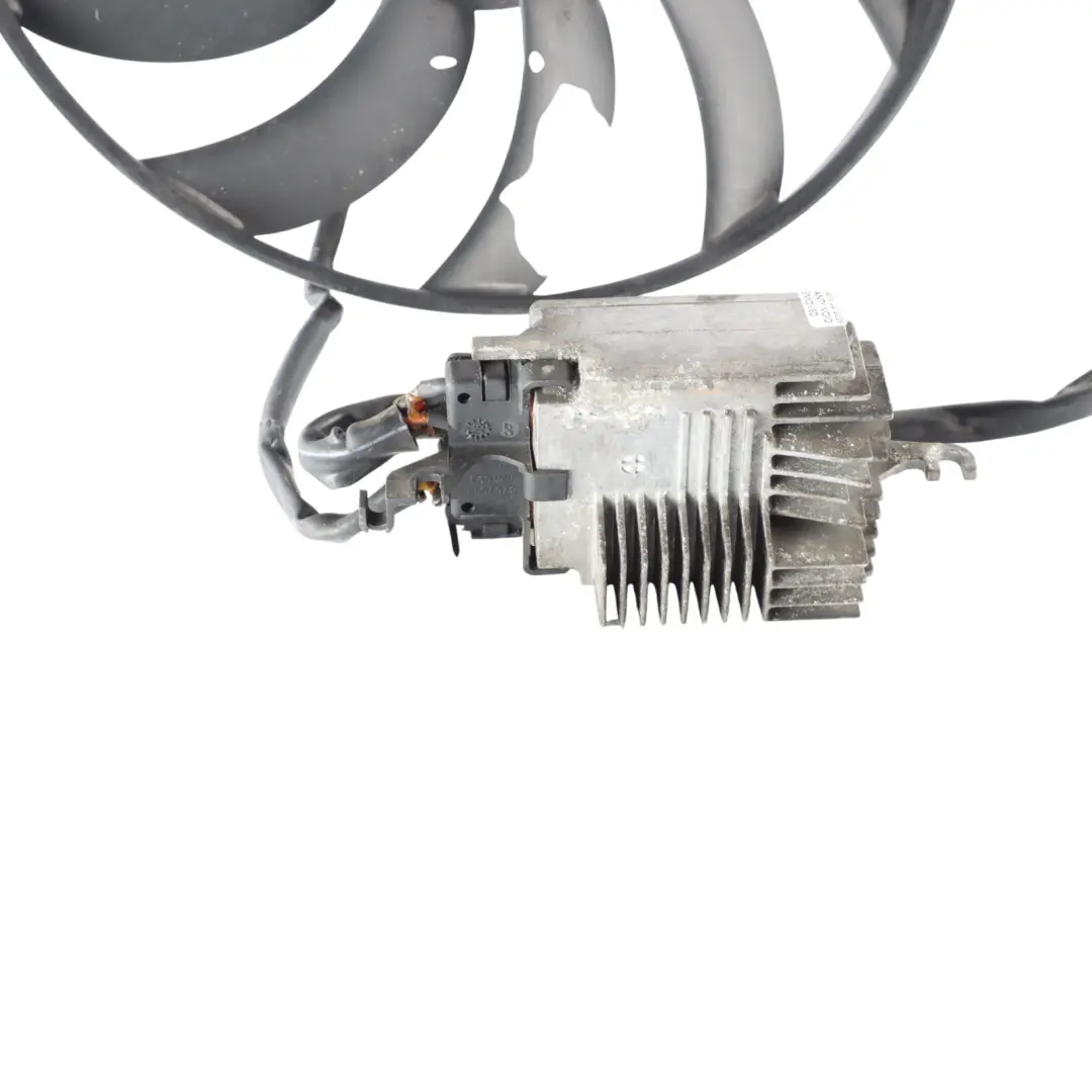 Radiator Fan Engine Motor Cooling to Audi A4 B7 with Part number 8E0121207E Audi A4 B7 Radiator Fan Engine Motor Cooling - SKU 8E0121207E - Part number 8E0121207E