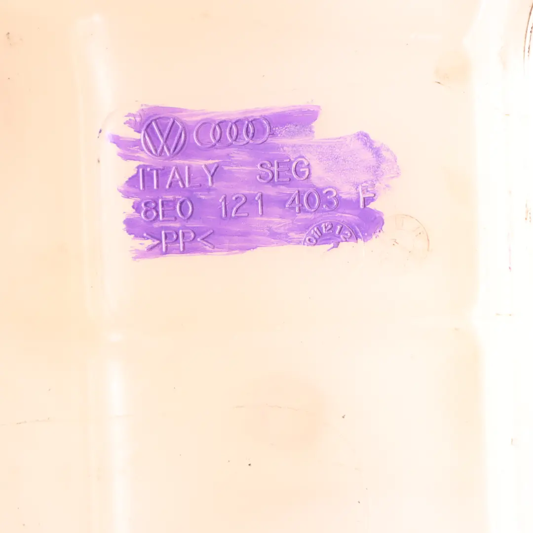 Coolant Expansion Tank to Audi S4 B6 with Part number 8E0121403F Audi S4 B6 Coolant Expansion Tank - SKU 8E0121403F - Part number 8E0121403F