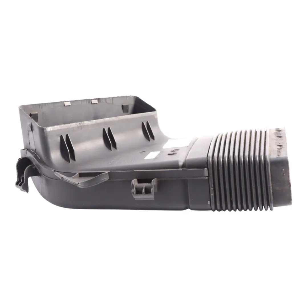 Audi A4 S4 B6 4.2 V8 Air Intake Channel Guide Duct Hose Pipe - SKU 8E0129617E - Part number 8E0129617E