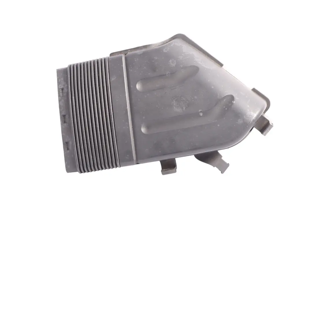 Intake Channel Guide Duct Hose Pipe to Audi A4 S4 B6 4.2 V8 Air with Part number 8E0129617E Audi A4 S4 B6 4.2 V8 Air Intake Channel Guide Duct Hose Pipe - SKU 8E0129617E - Part number 8E0129617E