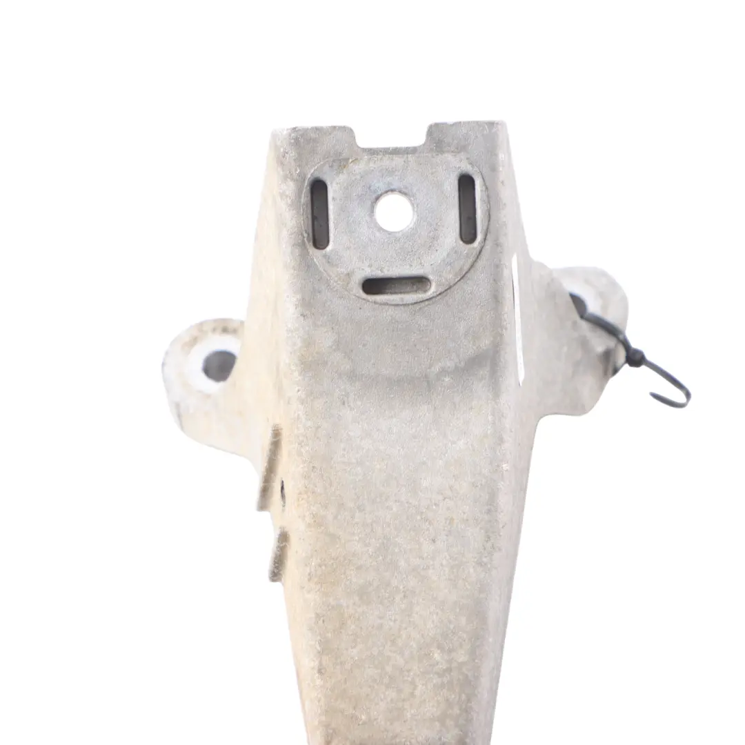 Mount Bracket Right O/S to Audi A4 B7 2.0 2.0 TFSI Engine with Part number 8E0199308A Audi A4 B7 2.0 2.0 TFSI Engine Mount Bracket Right O/S - SKU 8E0199308A - Part number 8E0199308A