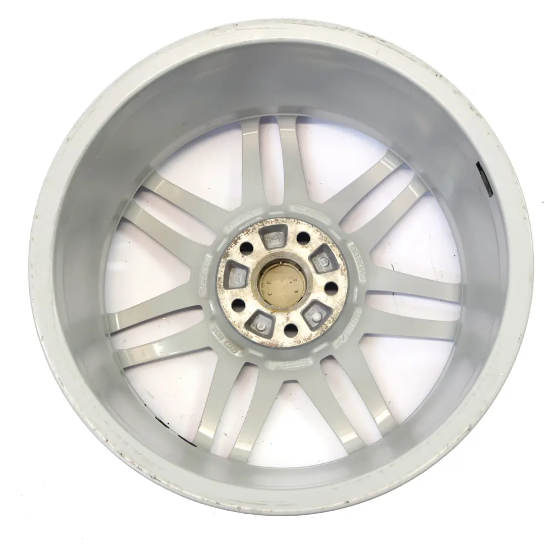 Silberne Leichtmetallfelge Alufelge 18" ET:43 8J für Audi A4 B7 8E mit Teilenummer 8E0601025BF Audi A4 B7 8E Silberne Leichtmetallfelge Alufelge 18" ET:43 8J - SKU 8E0601025BF-1 - Teilenummer 8E0601025BF
