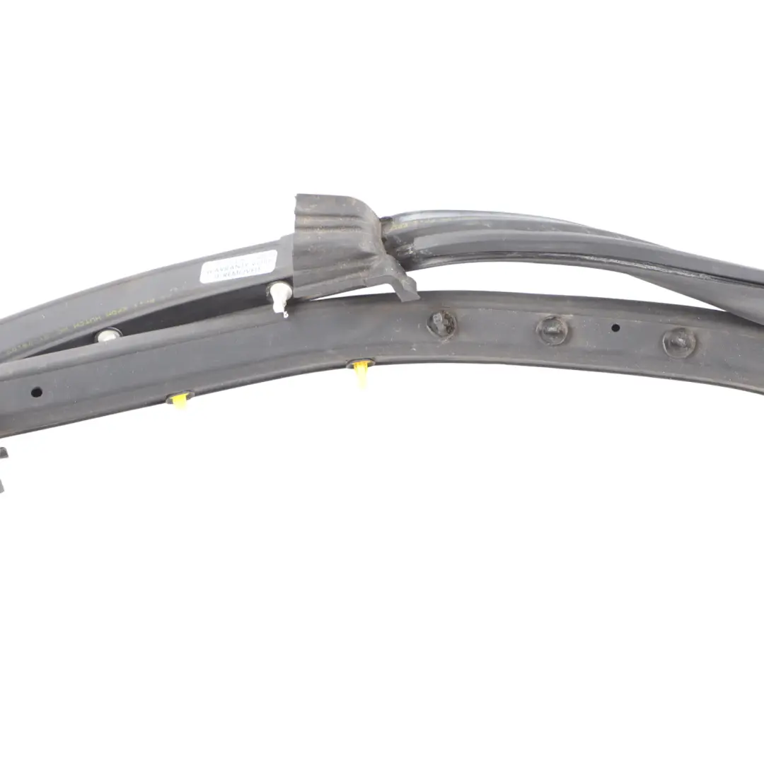 Joint D'Étanchéité Extérieur De Porte Avant Gauche pour Audi S4 B7 à propos du numéro de pièce 8E0837911M Audi S4 B7 Joint D'Étanchéité Extérieur De Porte Avant Gauche - SKU 8E0837911M - Numéro de pièce 8E0837911M