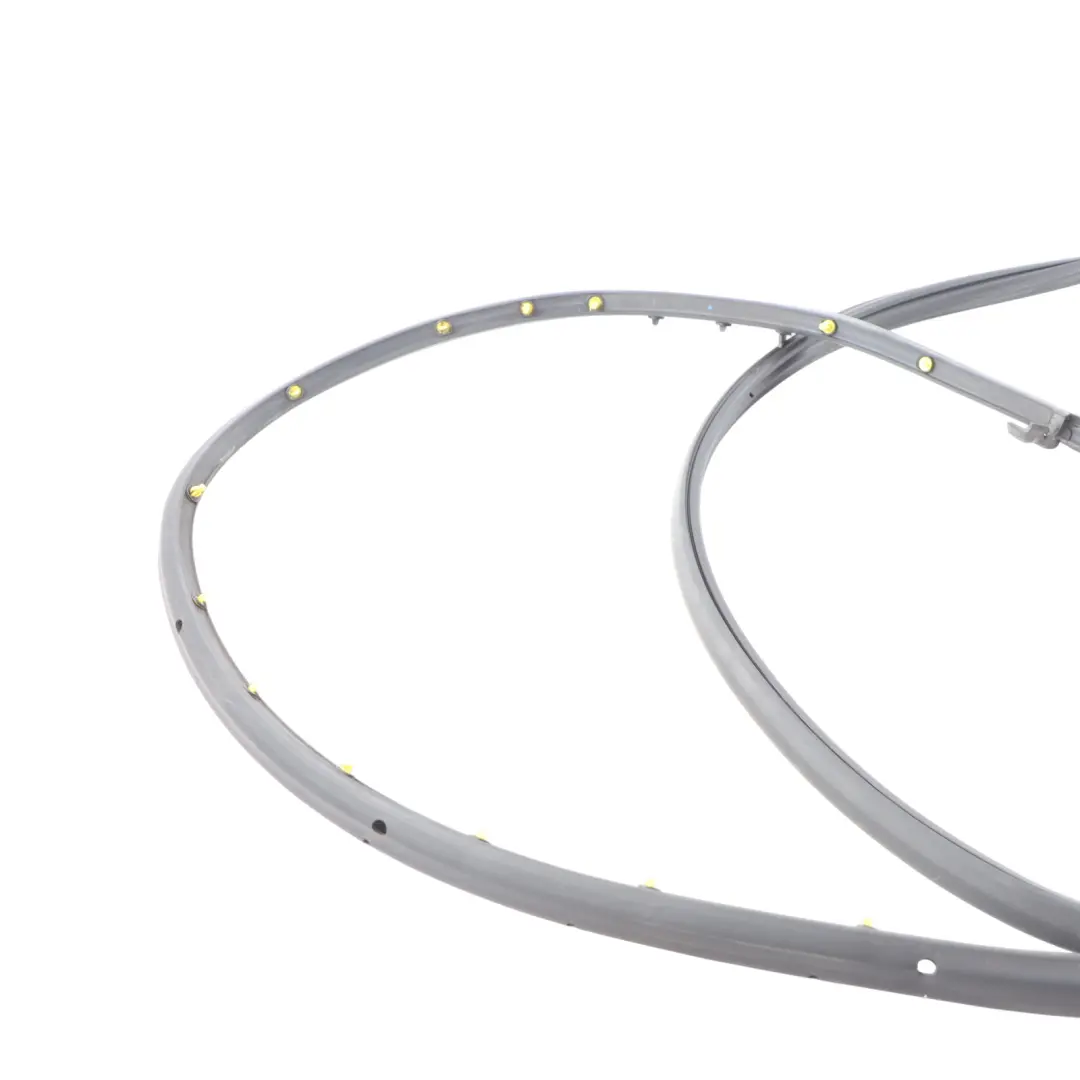 Audi S4 B7 Vordertür Äußere Dichtung Rahmen Dichtung Gummi Links - SKU 8E0837911M - Teilenummer 8E0837911M