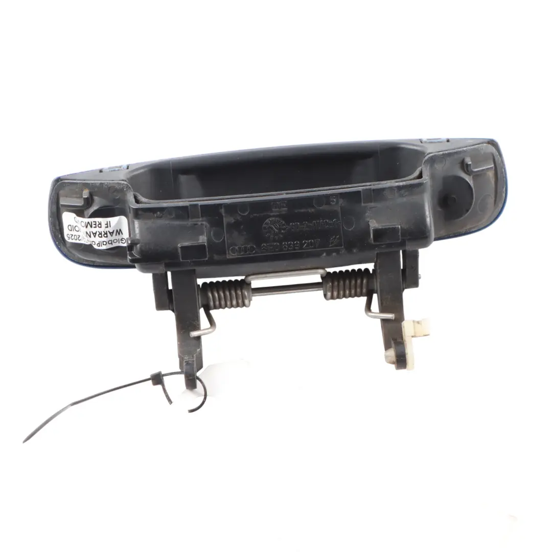 Maniglia Anteriore Posteriore Sinistra Destra Sprint Blu Perla Z5F per Audi S4 B7 con numero di parte 8E0839207 Audi S4 B7 Maniglia Anteriore Posteriore Sinistra Destra Sprint Blu Perla Z5F - SKU 8E0839207-SPR - Numero di parte 8E0839207