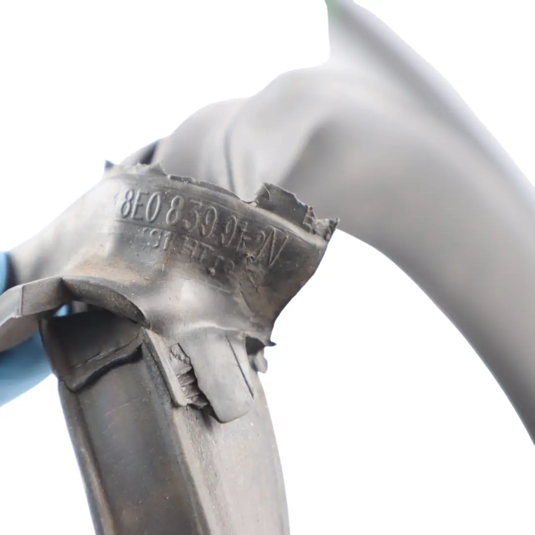 Porta Posteriore Esterna Guarnizione Telaio Gomma Destra per Audi S4 B7 con numero di parte 8E0839912N Audi S4 B7 Porta Posteriore Esterna Guarnizione Telaio Gomma Destra - SKU 8E0839912N - Numero di parte 8E0839912N