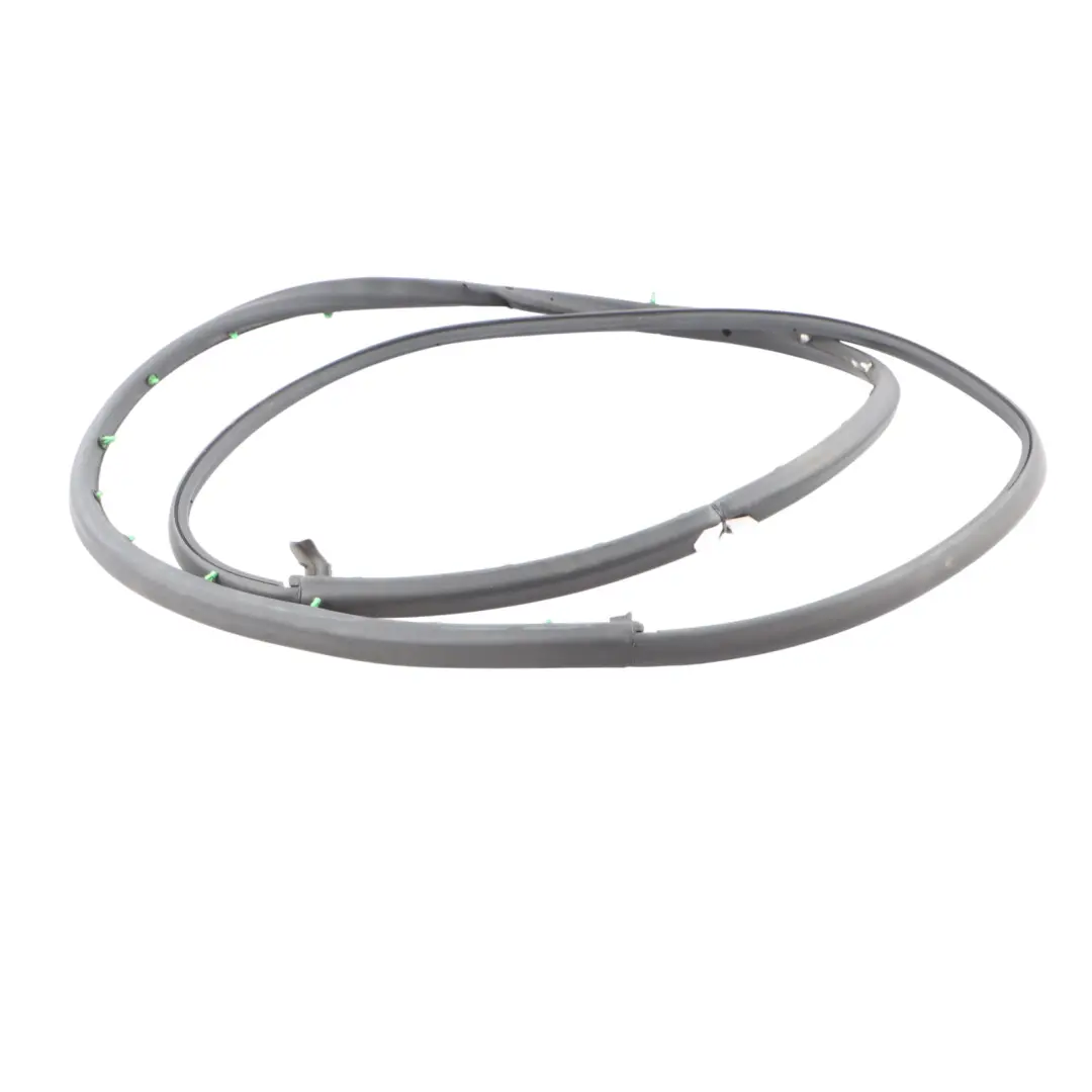 Porta Posteriore Esterna Guarnizione Telaio Gomma Destra per Audi S4 B7 con numero di parte 8E0839912N Audi S4 B7 Porta Posteriore Esterna Guarnizione Telaio Gomma Destra - SKU 8E0839912N - Numero di parte 8E0839912N