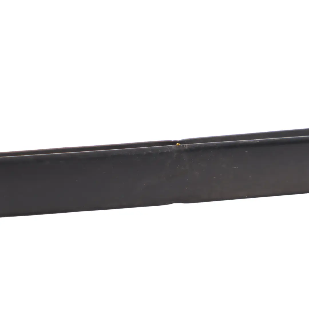 Copertura Striscia Parabrezza Anteriore Destra per Audi S4 B7 con numero di parte 8E0854328E Audi S4 B7 Copertura Striscia Parabrezza Anteriore Destra - SKU 8E0854328E - Numero di parte 8E0854328E