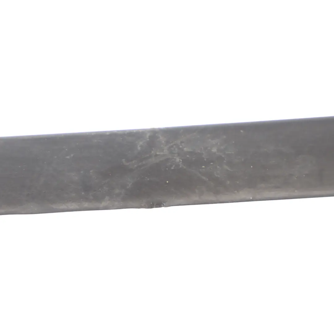 Listwa Ozdobna Szyby Czołowej Przód Prawo do Audi S4 B7 o numerze 8E0854328E Audi S4 B7 Listwa Ozdobna Szyby Czołowej Przód Prawo - SKU 8E0854328E - Numer Części 8E0854328E