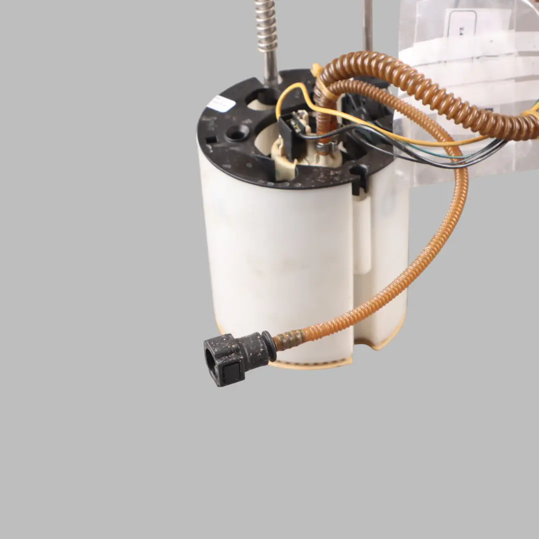 BBK Petrol Engine Fuel Pump Sender Unit to Audi S4 B7 4.2 V8 with Part number 8E0919051BQ Audi S4 B7 4.2 V8 BBK Petrol Engine Fuel Pump Sender Unit - SKU 8E0919051BQ - Part number 8E0919051BQ