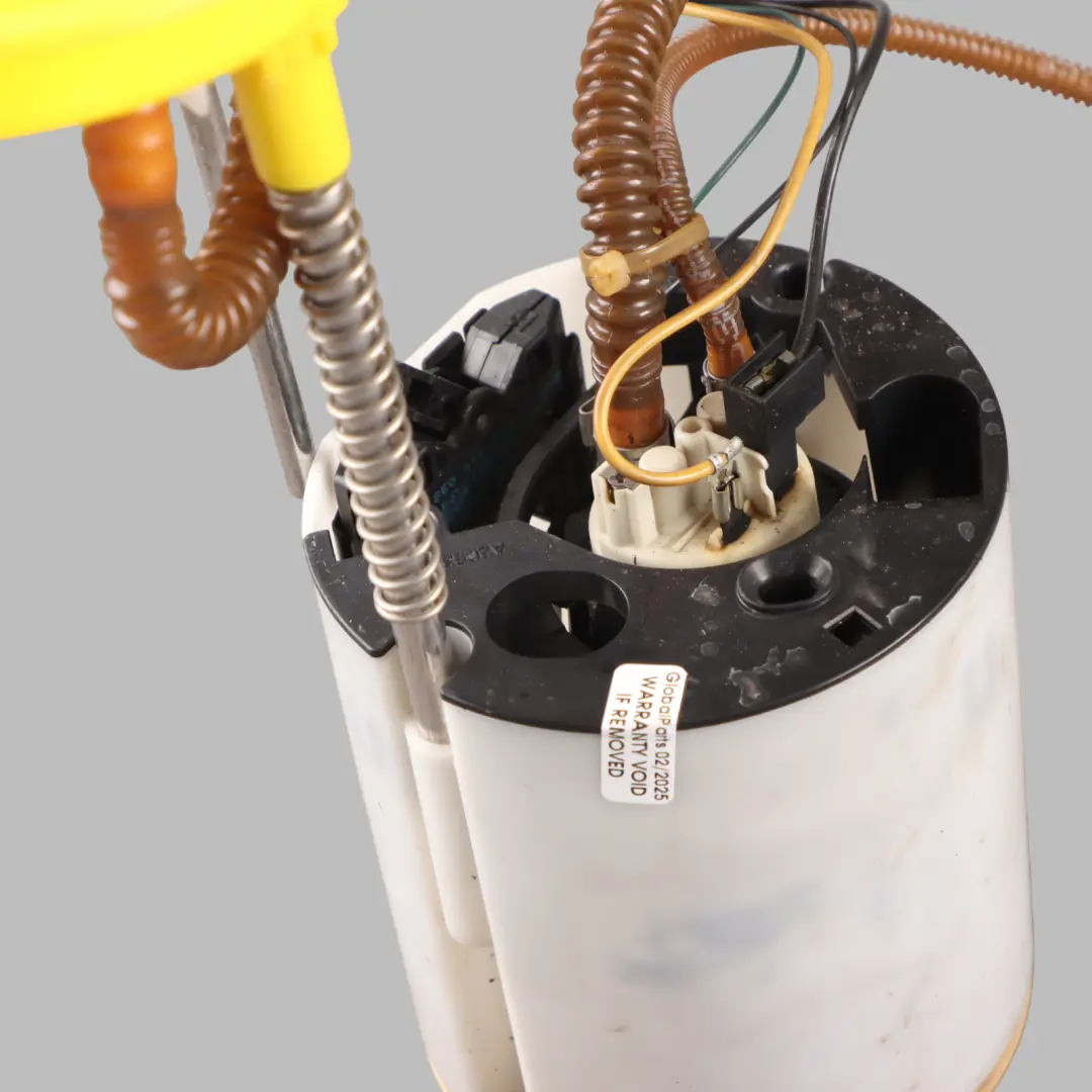 BBK Petrol Engine Fuel Pump Sender Unit to Audi S4 B7 4.2 V8 with Part number 8E0919051BQ Audi S4 B7 4.2 V8 BBK Petrol Engine Fuel Pump Sender Unit - SKU 8E0919051BQ - Part number 8E0919051BQ