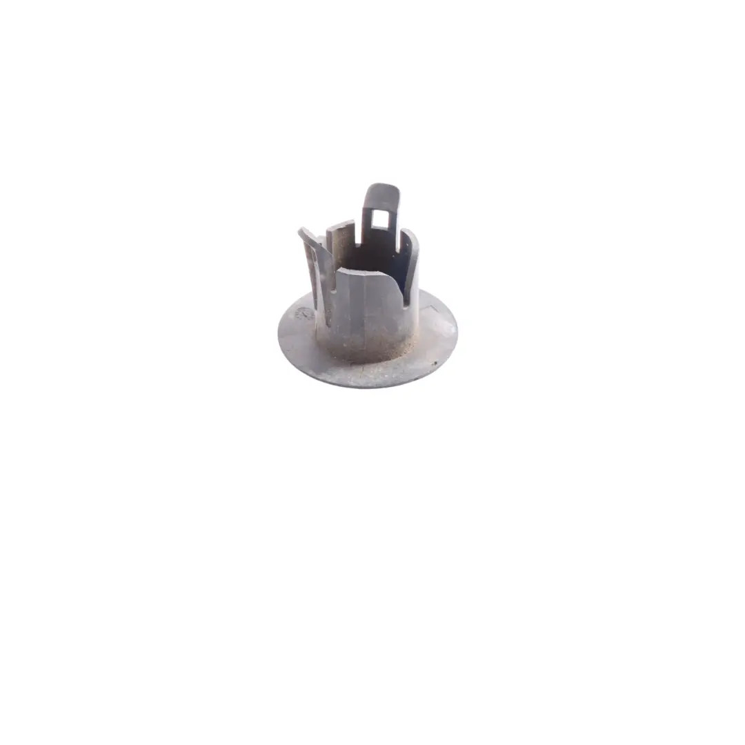Audi S4 B7 Support Fixation PDC Pare-Chocs Avant Arrière Insert - SKU 8E0919261 - Numéro de pièce 8E0919261
