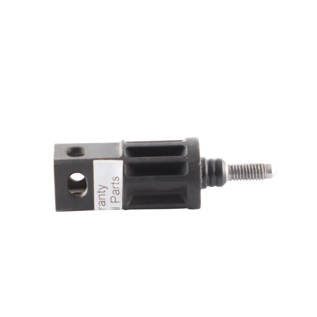 Audi A3 8V A4 B8 Écrou De Fixation De Feu Arrière - SKU 8E0945246A - Numéro de pièce 8E0945246A