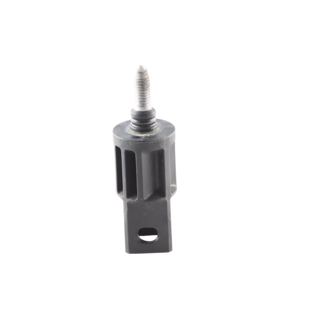 Audi A3 8V A4 B8 Écrou De Fixation De Feu Arrière - SKU 8E0945246A - Numéro de pièce 8E0945246A