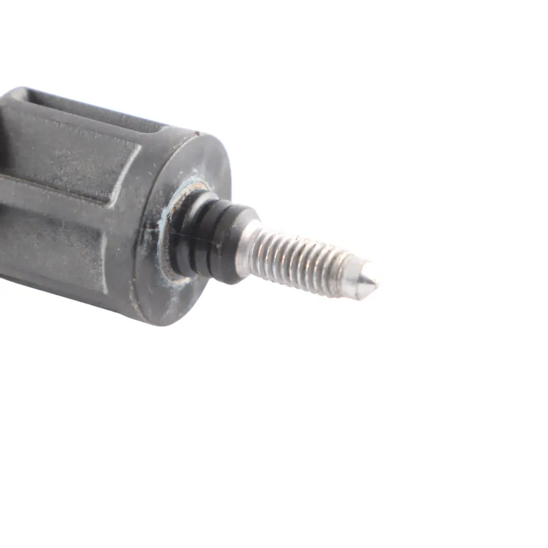 Écrou De Fixation De Feu Arrière pour Audi A3 8V A4 B8 à propos du numéro de pièce 8E0945246A Audi A3 8V A4 B8 Écrou De Fixation De Feu Arrière - SKU 8E0945246A - Numéro de pièce 8E0945246A