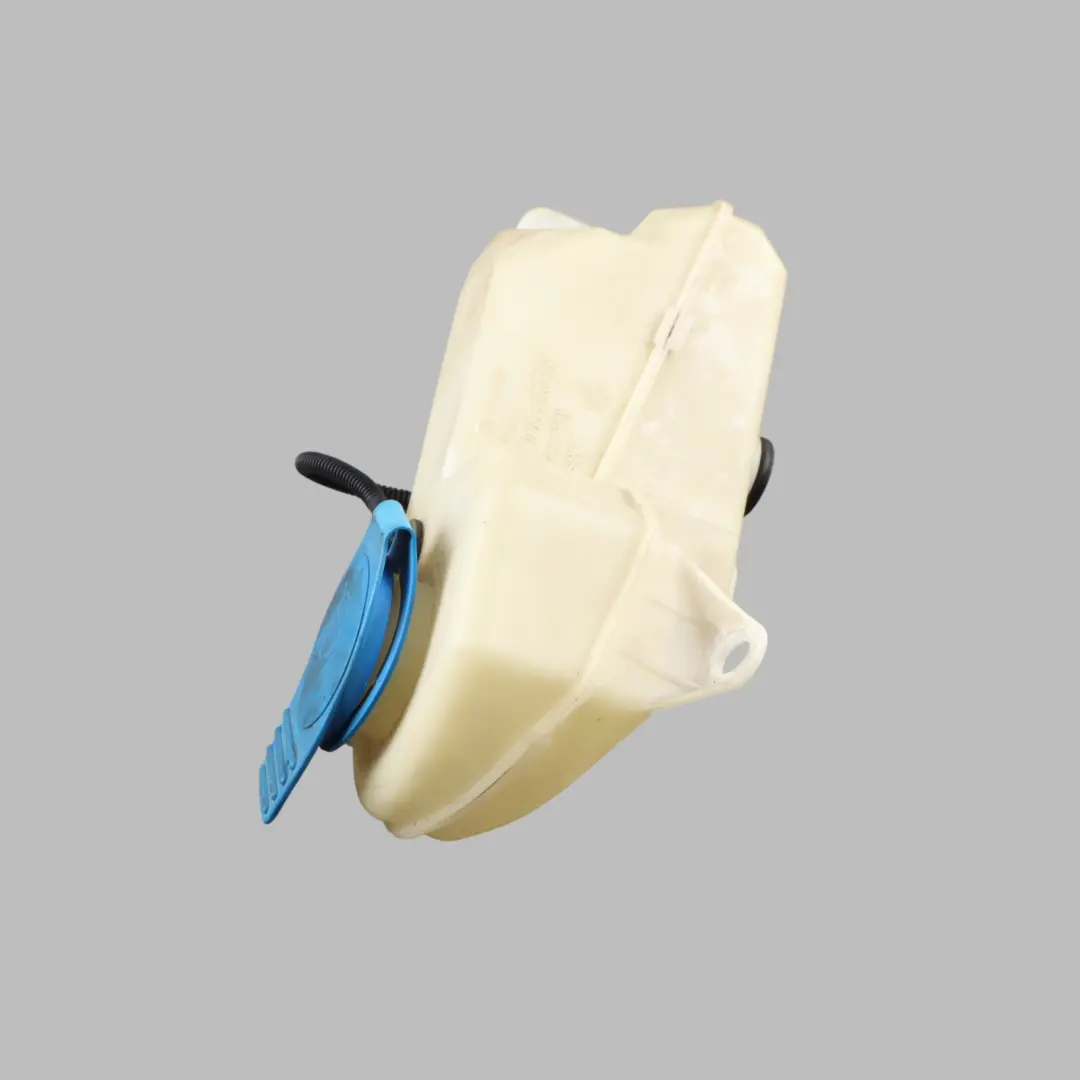 Windschutz Scheibenwaschanlage Flasche Tank Reservoir für Audi A4 B7 8E mit Teilenummer 8E0955453AQ Audi A4 B7 8E Windschutz Scheibenwaschanlage Flasche Tank Reservoir - SKU 8E0955453AQ - Teilenummer 8E0955453AQ