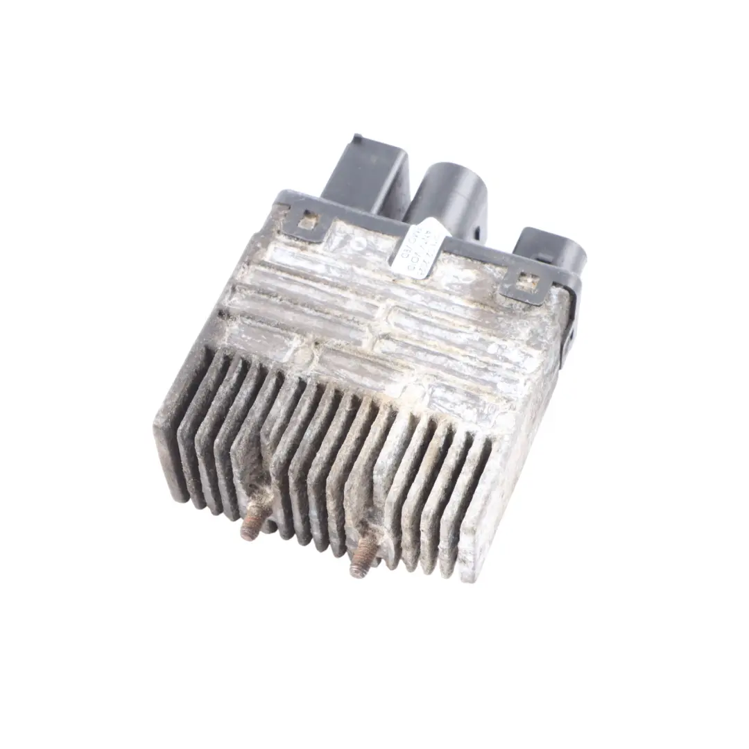 Radiator Cooling Coolant Fan Control Unit Module to Audi S4 B7 Engine with Part number 8E0959501N Audi S4 B7 Engine Radiator Cooling Coolant Fan Control Unit Module - SKU 8E0959501N - Part number 8E0959501N