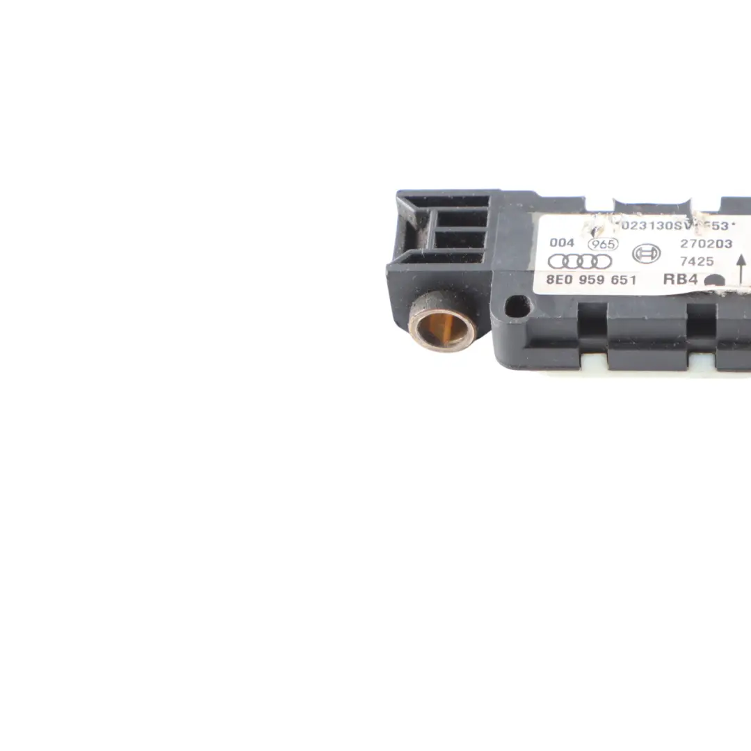 Crash Impact Sensor to Audi A4 S4 B6 A7 4B with Part number 8E0959651 Audi A4 S4 B6 A7 4B Crash Impact Sensor - SKU 8E0959651 - Part number 8E0959651