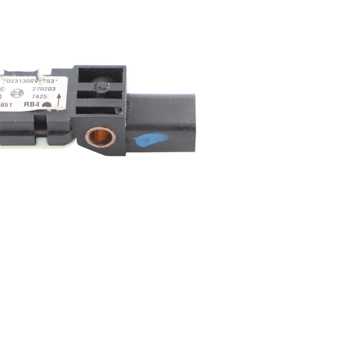 Crash Impact Sensor to Audi A4 S4 B6 A7 4B with Part number 8E0959651 Audi A4 S4 B6 A7 4B Crash Impact Sensor - SKU 8E0959651 - Part number 8E0959651