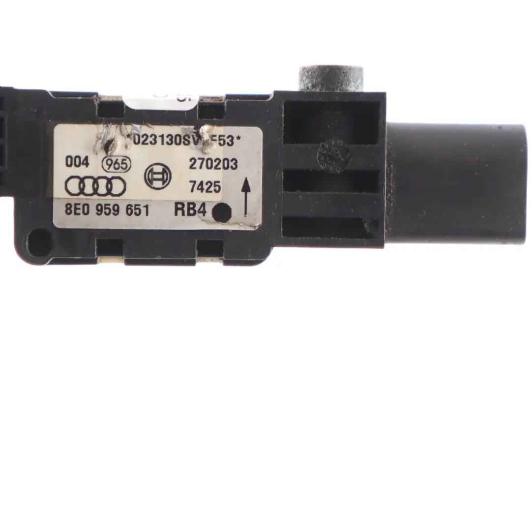 Sensore Di Impatto per Audi A4 S4 B6 A7 4B con numero di parte 8E0959651 Audi A4 S4 B6 A7 4B Sensore Di Impatto - SKU 8E0959651 - Numero di parte 8E0959651