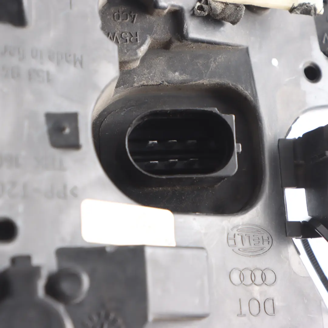 Audi A4 B6 8E Tailgate Rear Lamp Bulb Holder Bracket Mount Left N/S - SKU 8E5945257A - Part number 8E5945257A