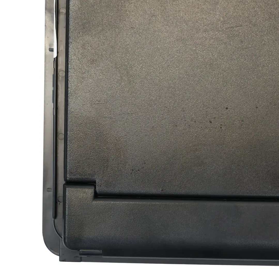 Schowek Pokrowiec Tylnej Kanapy do Audi A4 S4 B9 o numerze 8E9885215 Audi A4 S4 B9 Schowek Pokrowiec Tylnej Kanapy - SKU 8E9885215 - Numer Części 8E9885215