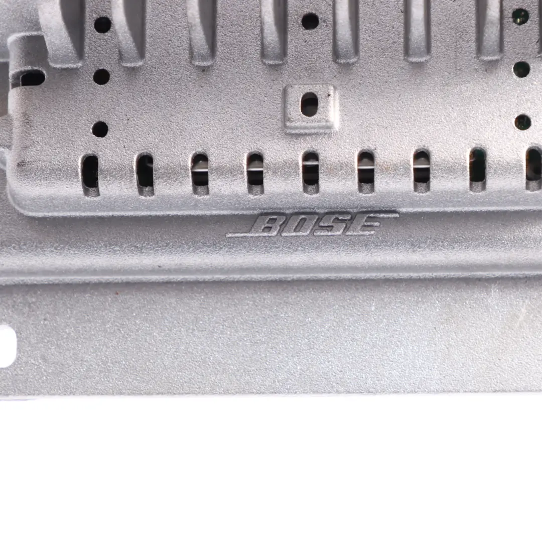 Amplifier BOSE Premium Audio Sound System Module to Audi A4 B7 Cabrio with Part number 8H0035223D Audi A4 B7 Cabrio Amplifier BOSE Premium Audio Sound System Module - SKU 8H0035223D - Part number 8H0035223D