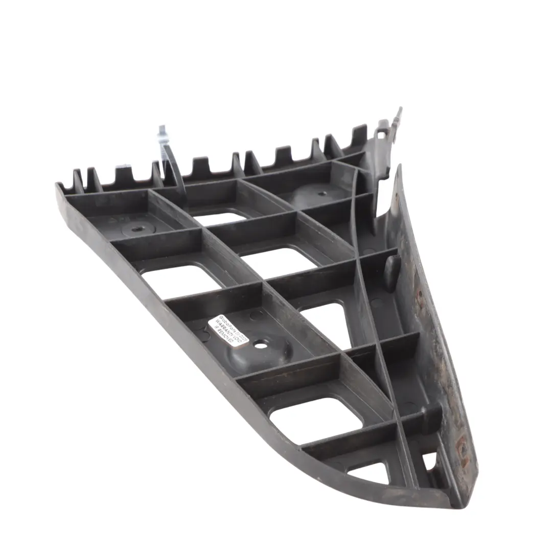 Bumper Mount Bracket Guide Rear Right O/S to Audi A4 B7 Cabrio with Part number 8H0807454 Audi A4 B7 Cabrio Bumper Mount Bracket Guide Rear Right O/S - SKU 8H0807454 - Part number 8H0807454