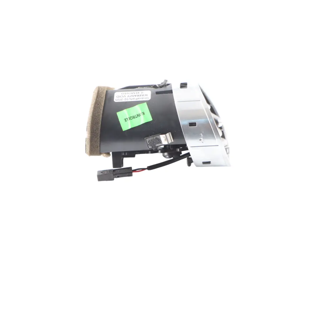 Deska Rozdzielcza Grill Kratka Dysza Prawy Przód Audi A4 B7 - SKU 8H0820902D - Numer Części 8H0820902D