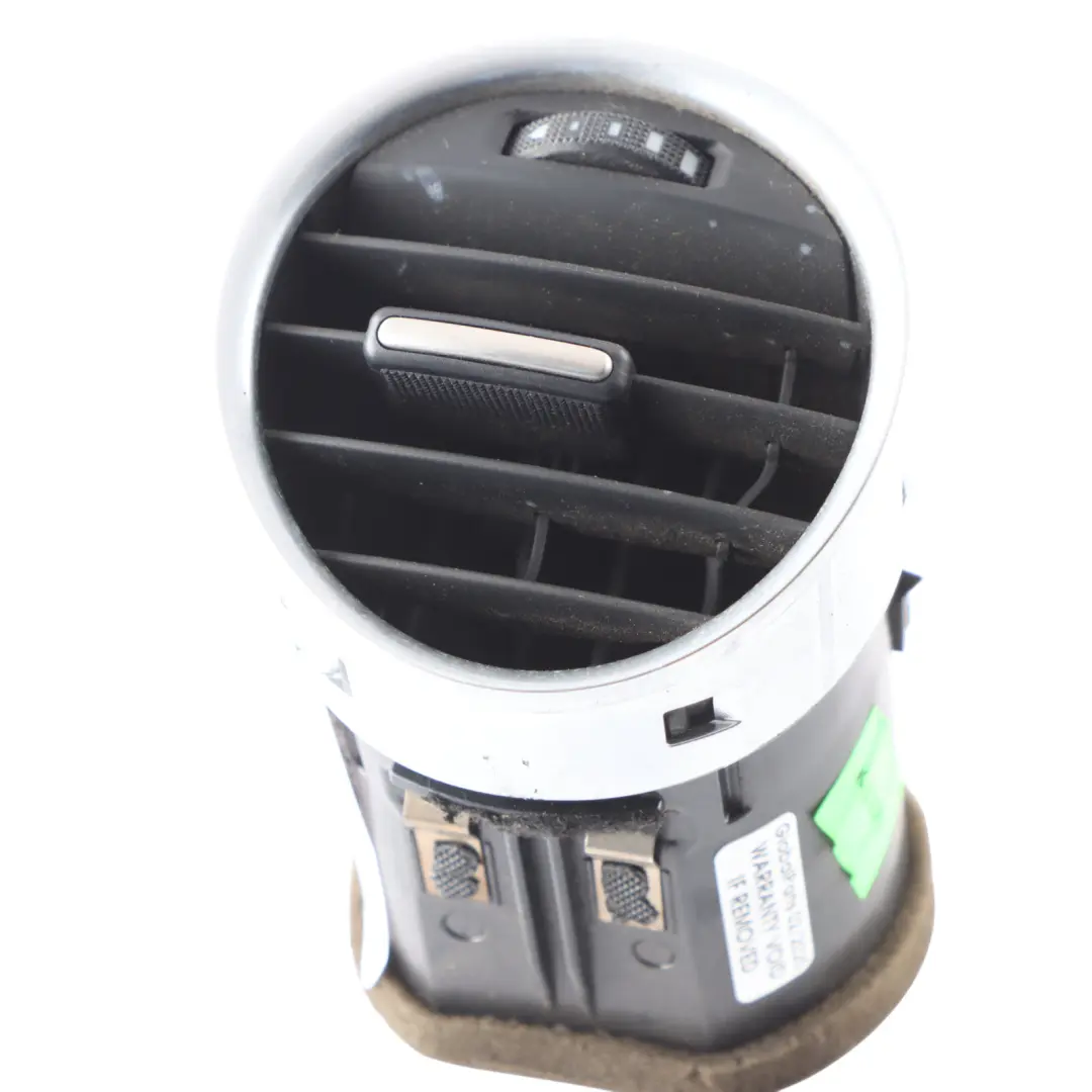 Dashboard Grille Front Right O/S Air Vent Grille Nozzle Audi A4 B7 - SKU 8H0820902D - Part number 8H0820902D