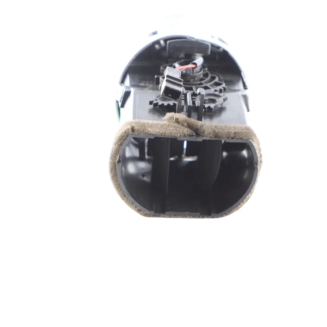 Dashboard Grille Front Right O/S Air Vent Grille Nozzle Audi A4 B7 - SKU 8H0820902D - Part number 8H0820902D