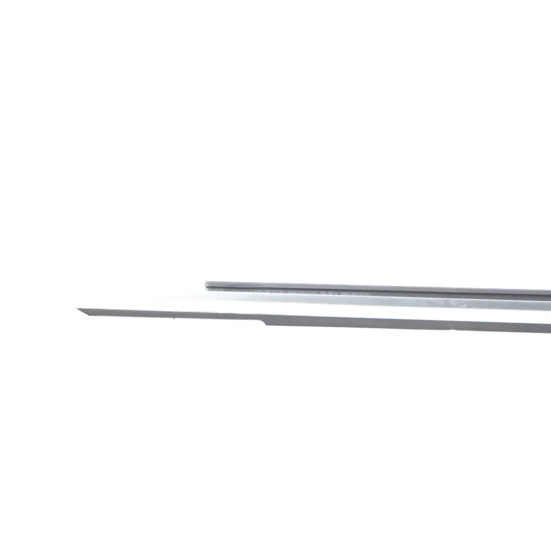 Front Door Window Seal Trim Strip Channel Cover Right O/S to Audi A4 B8 with Part number 8H0837478B Audi A4 B8 Front Door Window Seal Trim Strip Channel Cover Right O/S - SKU 8H0837478B - Part number 8H0837478B