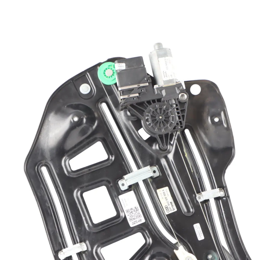 Mechanizm Podnośnika Szyby Tylnej Prawy Tył do Audi A4 B7 Cabrio o numerze 8H0839398A Audi A4 B7 Cabrio Mechanizm Podnośnika Szyby Tylnej Prawy Tył - SKU 8H0839398A - Numer Części 8H0839398A