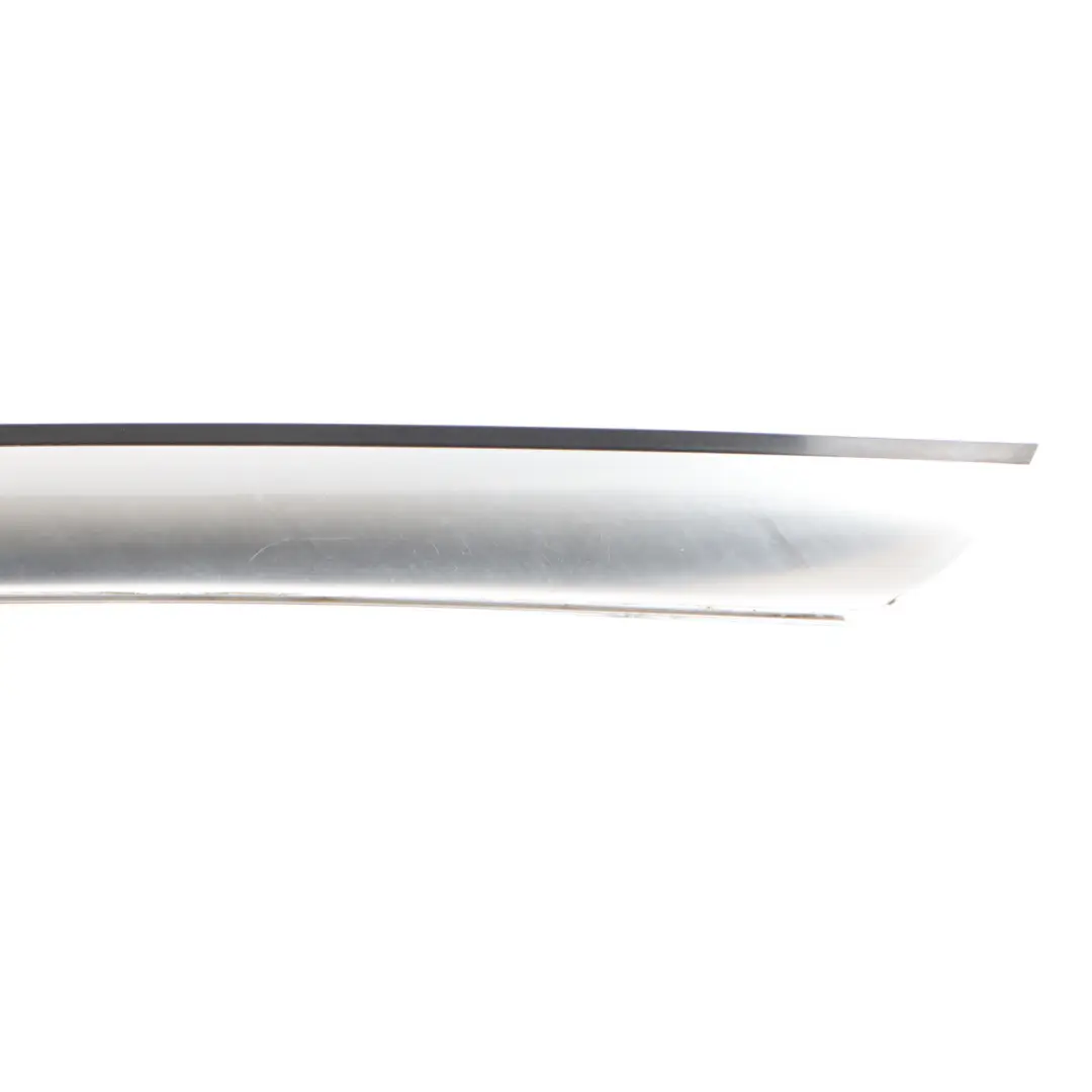 Pannello Di Rivestimento Del Montante A Destro Cromo per Audi A4 B7 Cabrio con numero di parte 8H0853266 Audi A4 B7 Cabrio Pannello Di Rivestimento Del Montante A Destro Cromo - SKU 8H0853266 - Numero di parte 8H0853266