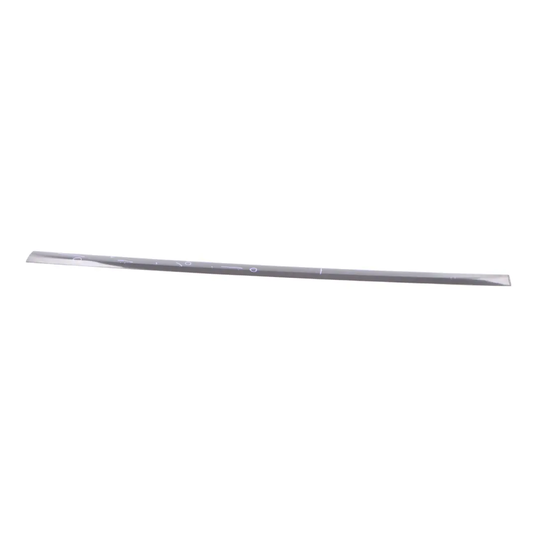 Moldura Puerta Delantera Izquierda para Audi A4 B7 con número de pieza 8H0853953 Audi A4 B7 Moldura Puerta Delantera Izquierda - SKU 8H0853953 - Número de pieza 8H0853953