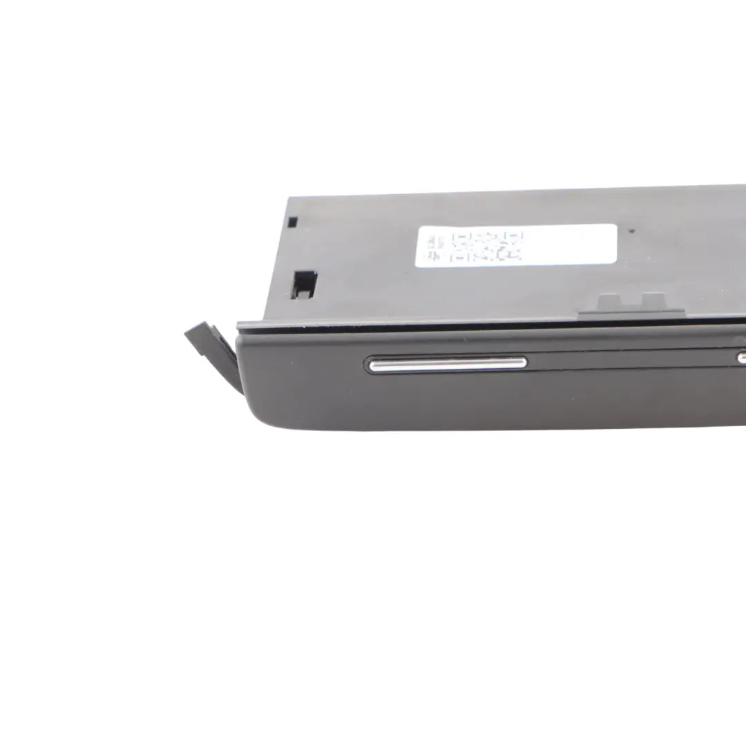 Audi A4 B7 Garniture De Plateau De Rangement Tableau Bord - SKU 8H0857058F - Numéro de pièce 8H0857058F
