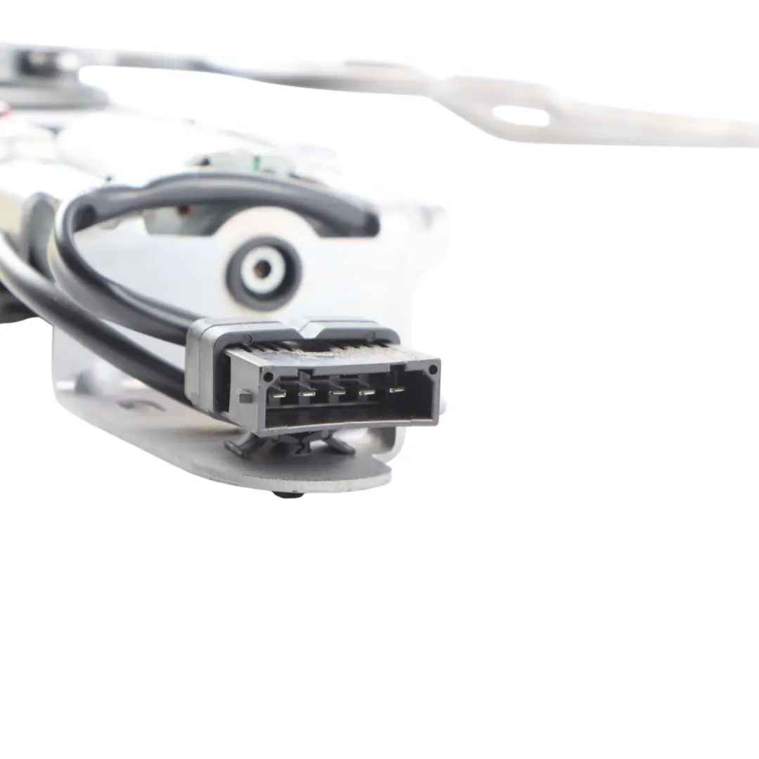 Roof Latch Bracket Pair Left Right N/O/S to Audi A4 B7 Convertible with Part number 8H0871401B Audi A4 B7 Convertible Roof Latch Bracket Pair Left Right N/O/S - SKU 8H0871401B - Part number 8H0871401B