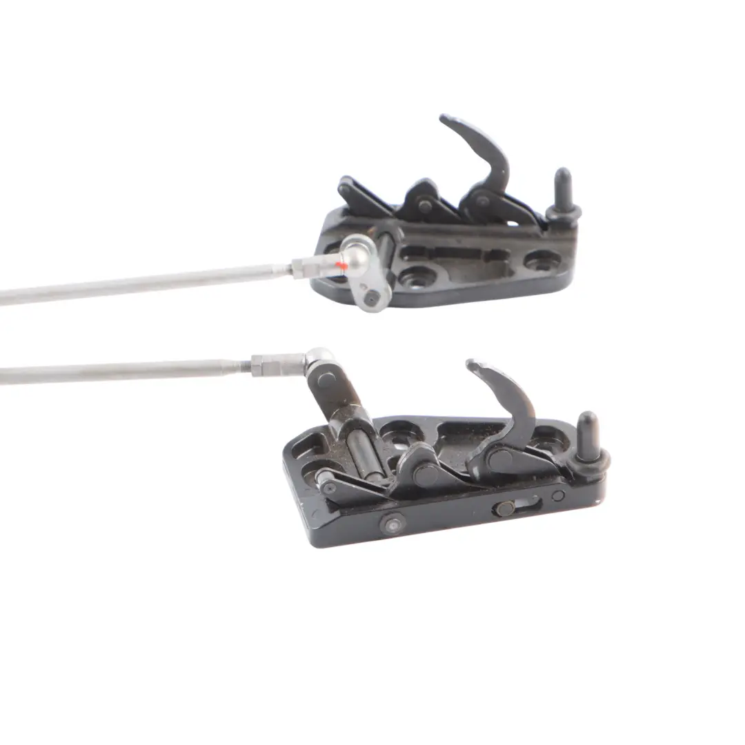 Roof Latch Bracket Pair Left Right N/O/S to Audi A4 B7 Convertible with Part number 8H0871401B Audi A4 B7 Convertible Roof Latch Bracket Pair Left Right N/O/S - SKU 8H0871401B - Part number 8H0871401B