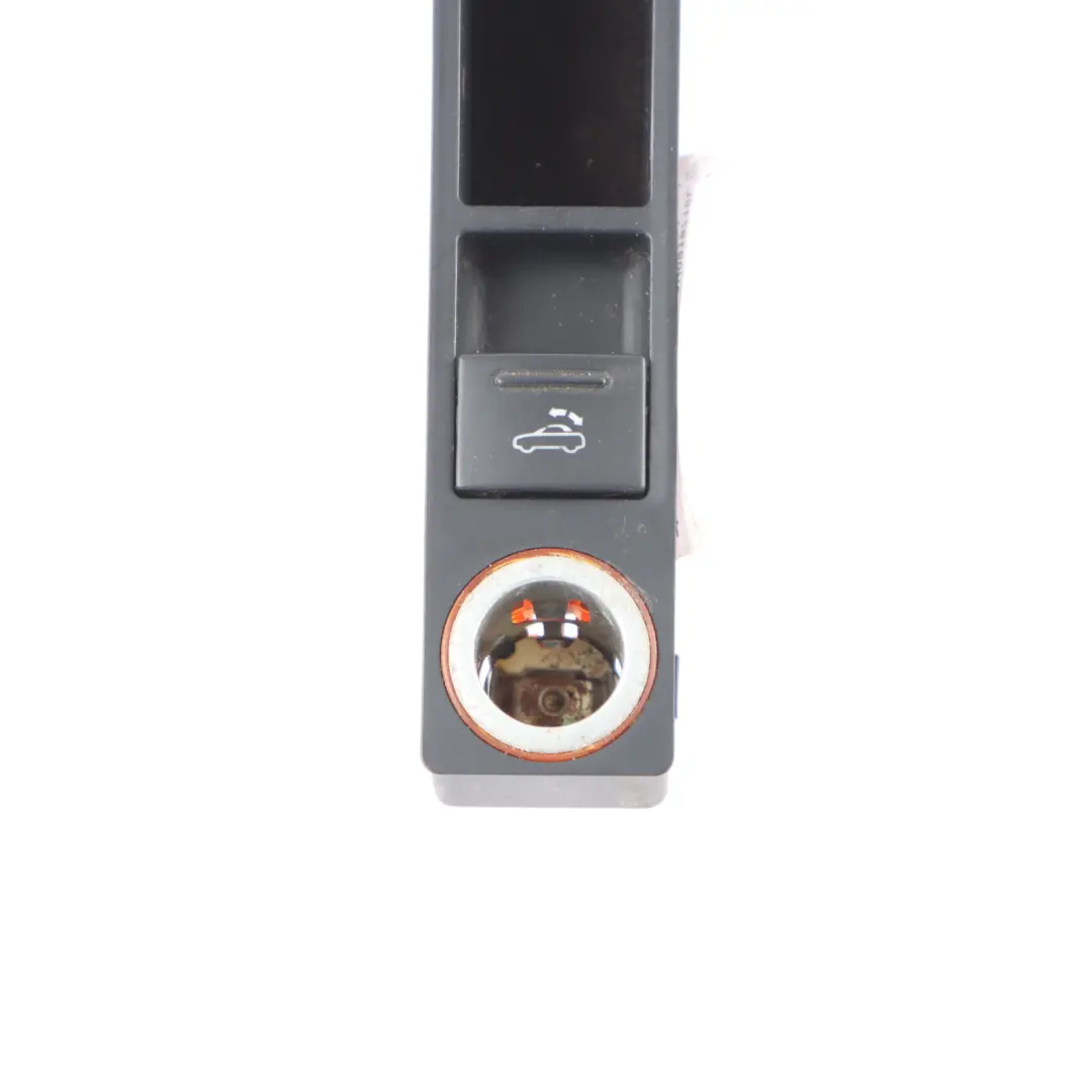 Roof Control Switch Lighter Socket 12V Ash Tray to Audi A4 B7 Cabrio with Part number 8H0919719L Audi A4 B7 Cabrio Roof Control Switch Lighter Socket 12V Ash Tray - SKU 8H0919719L - Part number 8H0919719L