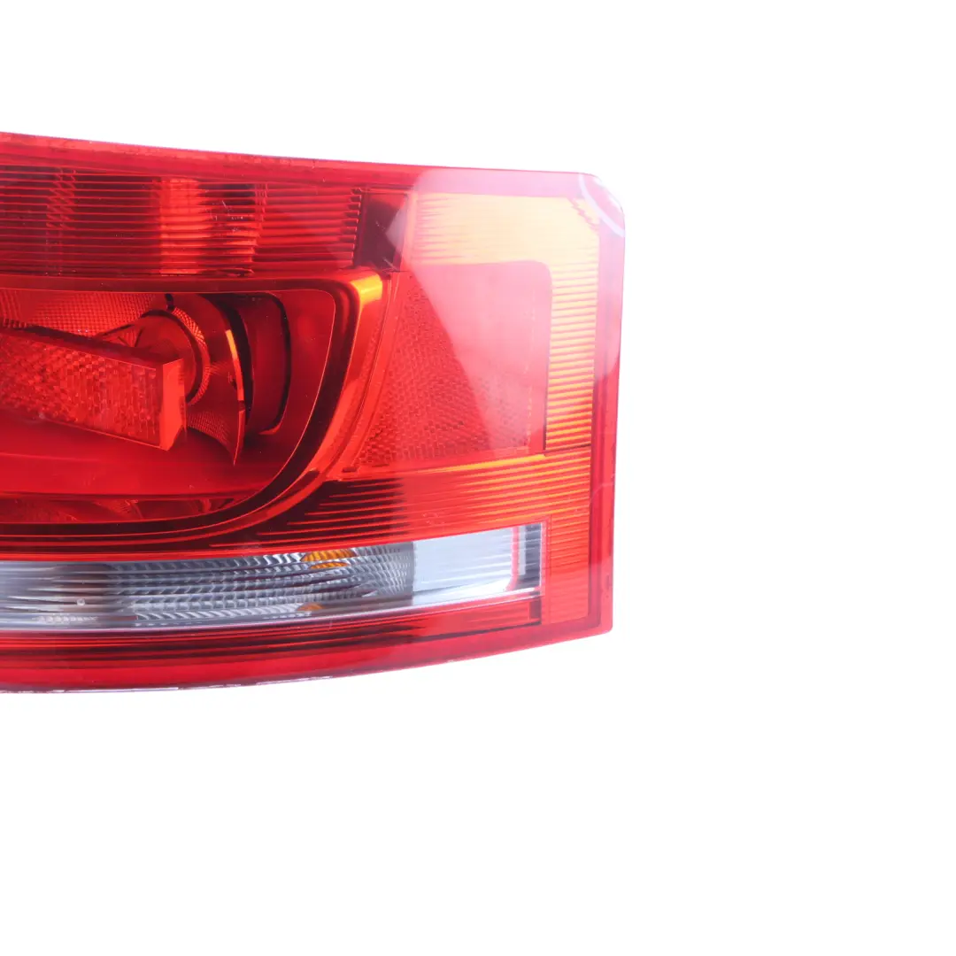 Tail Lamp Light Trunk Tailgate Outer Right O/S to Audi A4 B7 Cabrio Rear with Part number 8H0945096D Audi A4 B7 Cabrio Rear Tail Lamp Light Trunk Tailgate Outer Right O/S - SKU 8H0945096D - Part number 8H0945096D