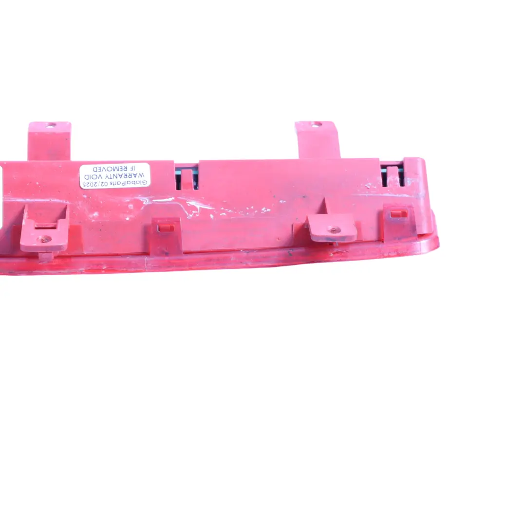 Luz De Freno Trasera Tercera Luz De Freno Central para Audi A4 B8 con número de pieza 8H0945097C Audi A4 B8 Luz De Freno Trasera Tercera Luz De Freno Central - SKU 8H0945097C - Número de pieza 8H0945097C