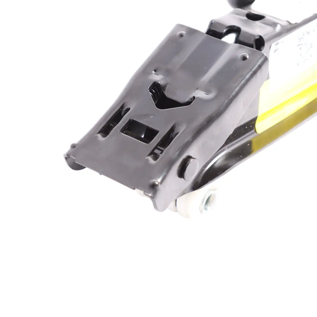 Herramienta Emergencia Elevador De Rueda De Repuesto para Audi TTS 8J con número de pieza 8J0011031C Audi TTS 8J Herramienta Emergencia Elevador De Rueda De Repuesto - SKU 8J0011031C - Número de pieza 8J0011031C