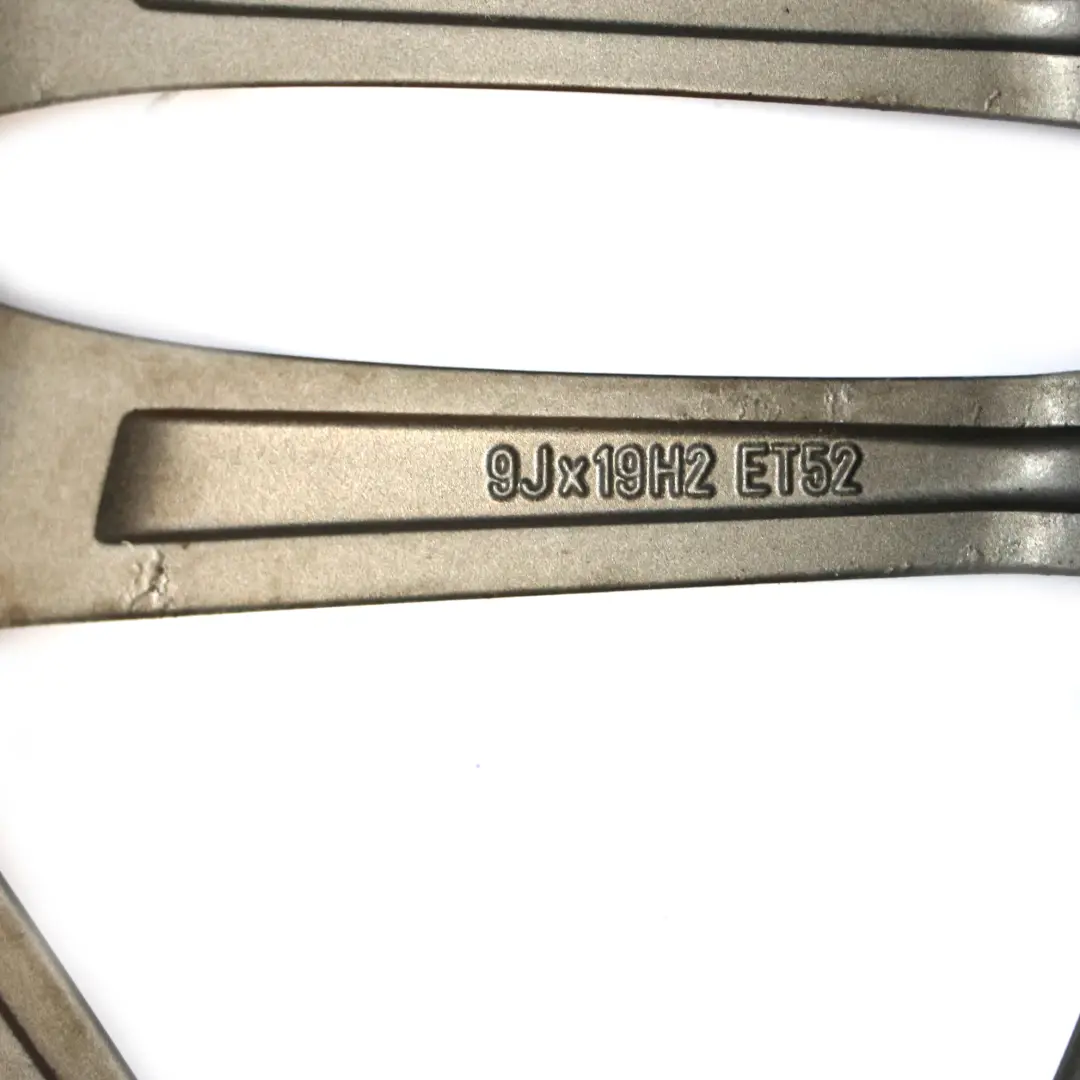 Mk2 8J Jante Alliage Argent 19" 9J ET:52 Doubles Rayons pour Audi TT à propos du numéro de pièce 8J0601025N Audi TT Mk2 8J Jante Alliage Argent 19" 9J ET:52 Doubles Rayons - SKU 8J0601025N-1 - Numéro de pièce 8J0601025N