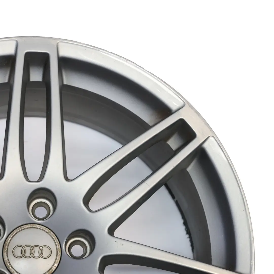 Mk2 8J Llanta De Aleación Plateada 19" 9J ET:52 Doble Radio para Audi TT con número de pieza 8J0601025N Audi TT Mk2 8J Llanta De Aleación Plateada 19" 9J ET:52 Doble Radio - SKU 8J0601025N-1 - Número de pieza 8J0601025N