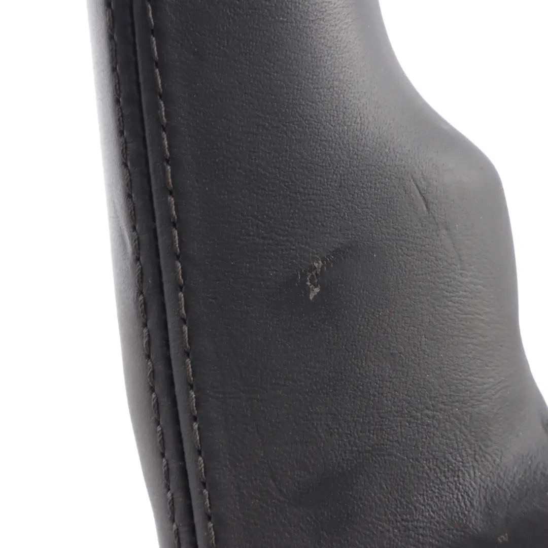 Empuñadura Palanca Freno Mano Cubierta Cuero Negro para Audi TT 8J con número de pieza 8J0711327C Audi TT 8J Empuñadura Palanca Freno Mano Cubierta Cuero Negro - SKU 8J0711327C - Número de pieza 8J0711327C