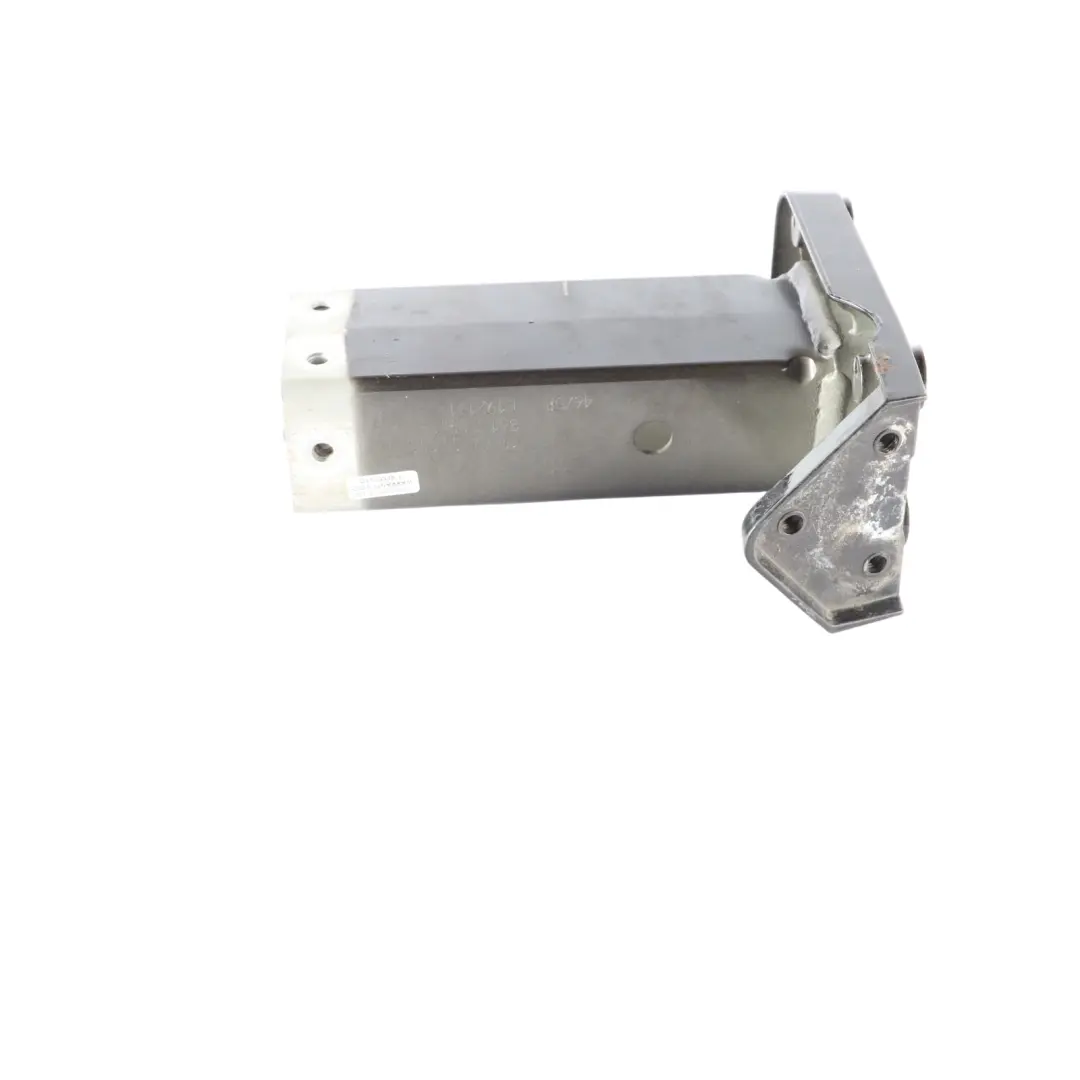 Front Bumper Bar Carrier Reinforcement Lefr N/S to Audi TT 8J with Part number 8J0806109D Audi TT 8J Front Bumper Bar Carrier Reinforcement Lefr N/S - SKU 8J0806109D - Part number 8J0806109D