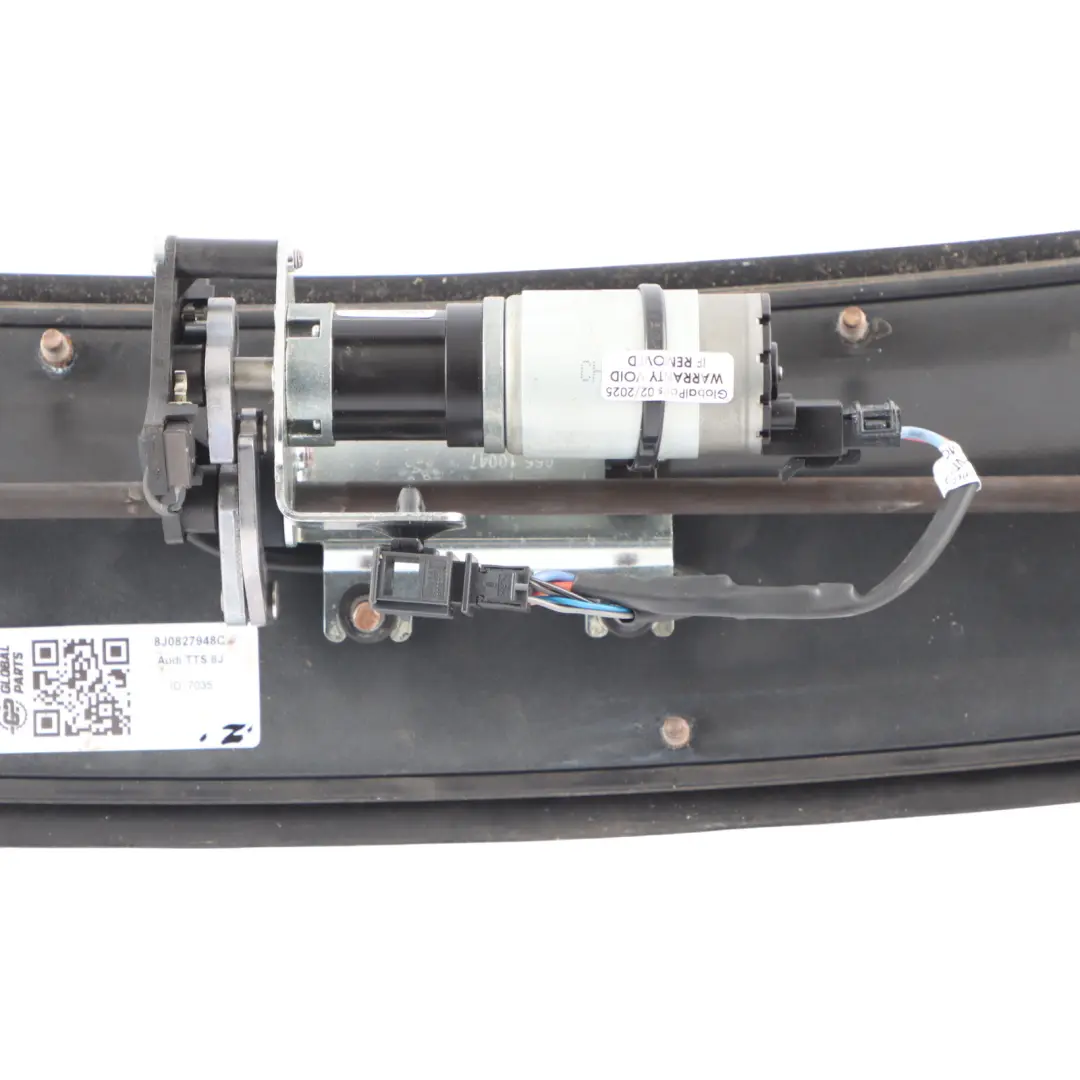 Bootlid Motor Spoiler Wing Carbon Look to Audi TT 8J Rear Tailgate Hatch with Part number 8J0827948C Audi TT 8J Rear Tailgate Hatch Bootlid Motor Spoiler Wing Carbon Look - SKU 8J0827948C - Part number 8J0827948C